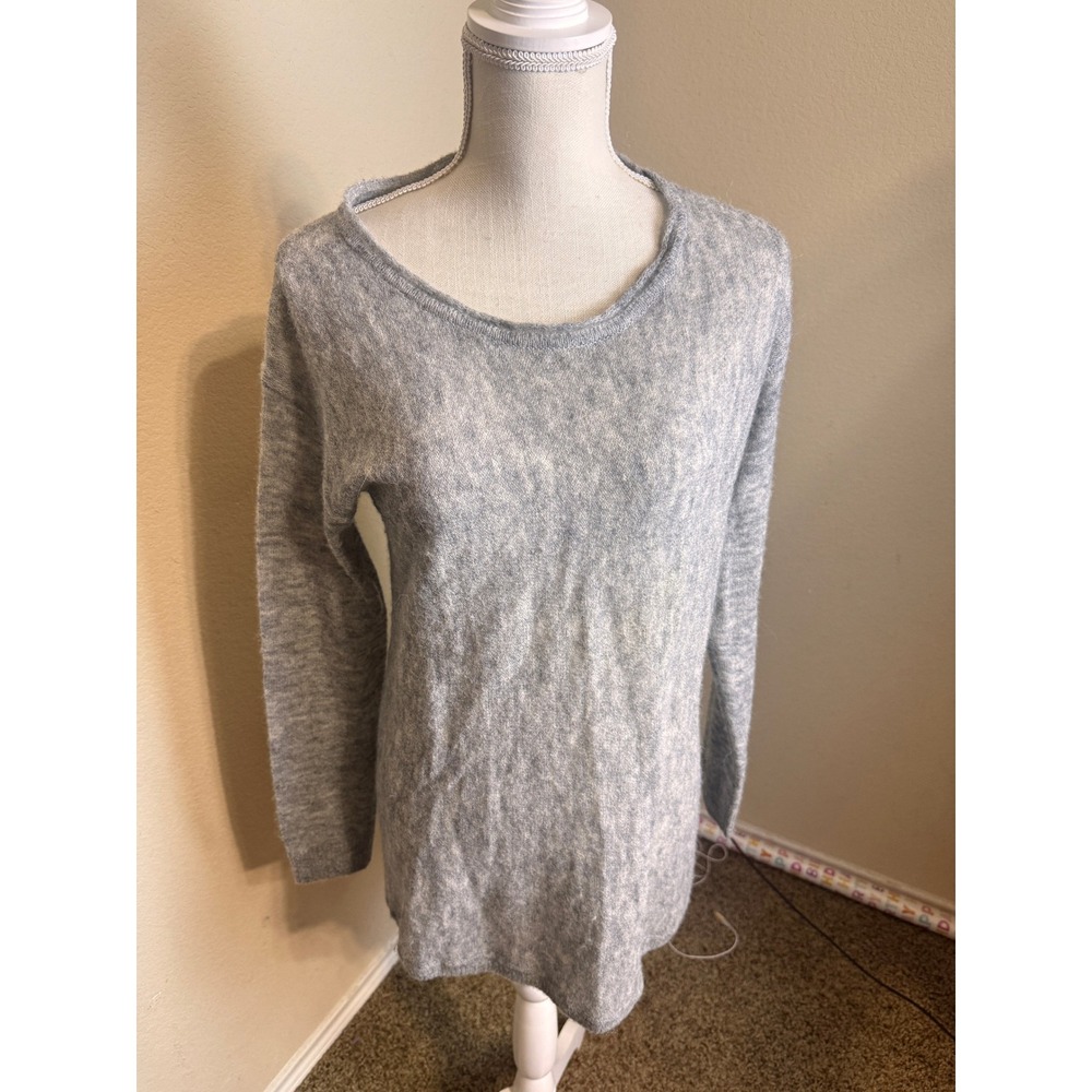 One Grey Day Alpaca Merino Wool Blend Back Cutout Sweater Gray Size L - Picture 7 of 12